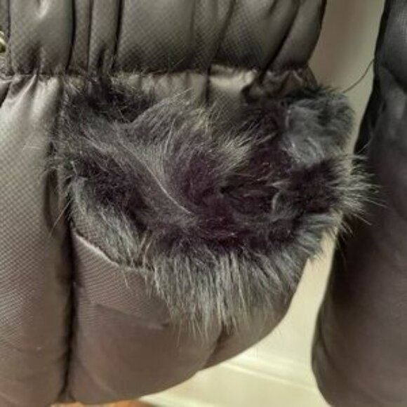 Cavalli down jacket with detachable hood and fox fur. - Picture 3 of 7
